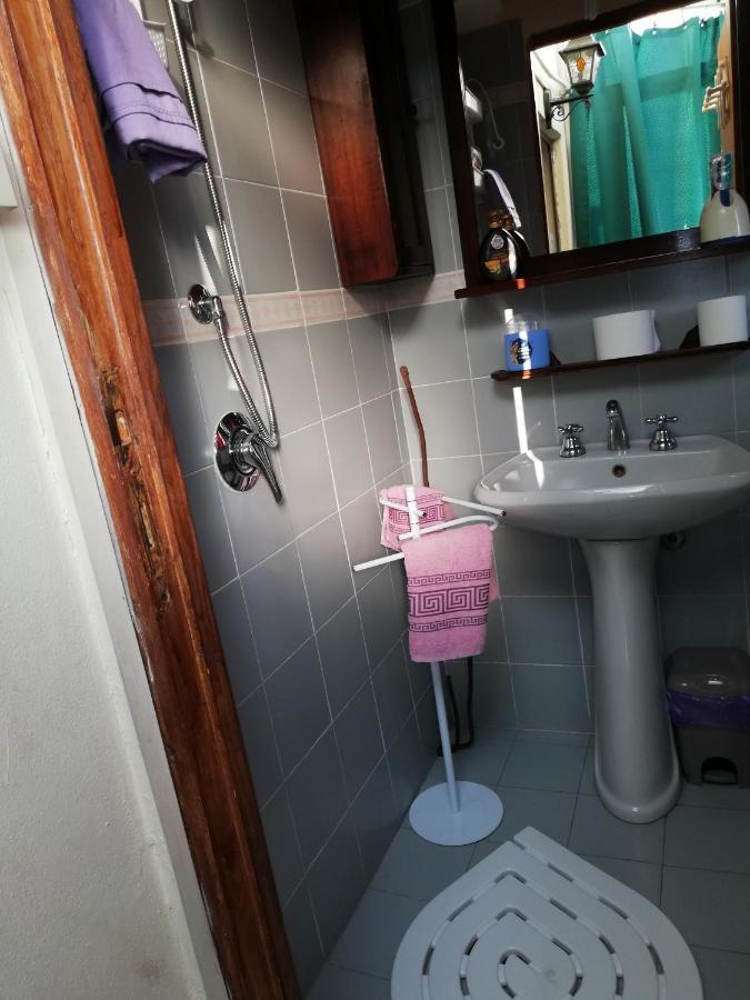 Luce Bed & Breakfast Ливорно Екстериор снимка